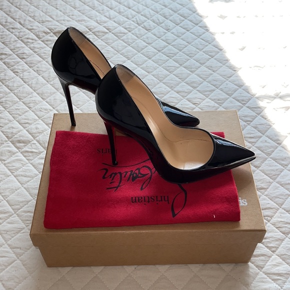 Christian Louboutin So Kate Patent Pointed-Toe Red Sole Pump - Picture 11 of 13